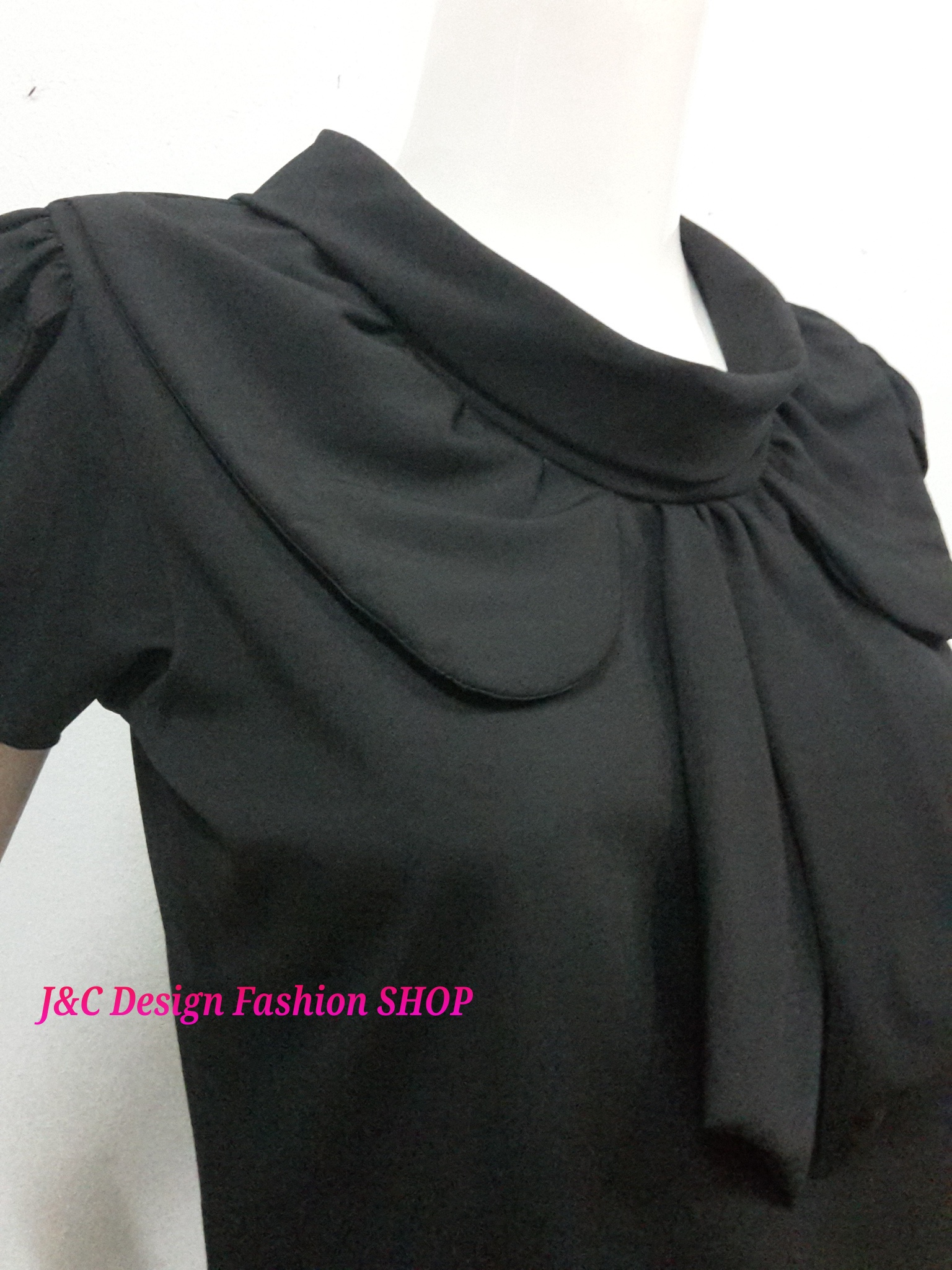 เสื้อผ้าฝ้ายสีดำ เสื้อผ้าไทยสีดำ เสื้อทำงานชีฟองสีดำ เสื้อชีฟองแต่งเกล็ดสีดำ เสื้อทำงานเกาหลี เสื้อสมัครงาน ชุดสมัครงาน เสื้อใส่กับผ้าถุง เสื้อใส่กับผ้าซิ่น