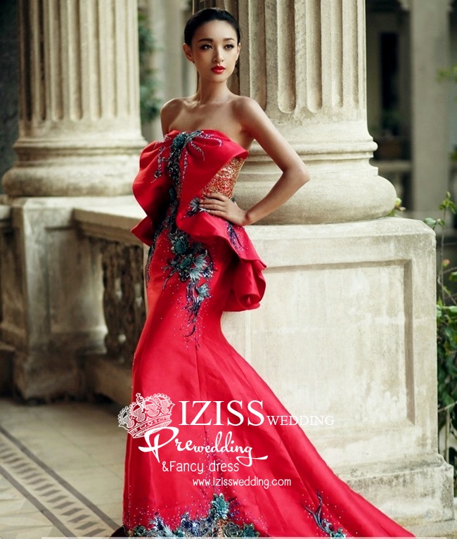 PW201 - Pre order ชุดคู่ถ่ายพรีเวดดิ้ง (prewedding dress) & ชุดแต่งงานแฟนซี (Fancy wedding dress)ชายหญิง "ธีมสีแดง"