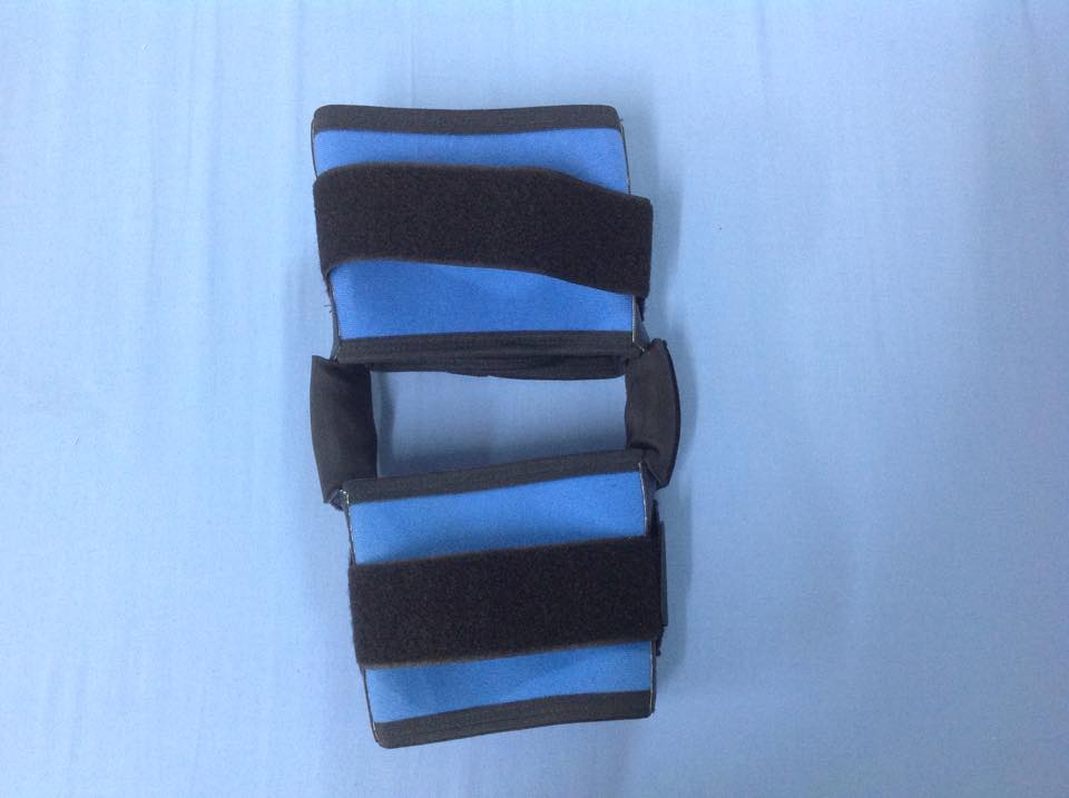 อุปกรณ์พยุงเข่าปรับองศาได้แบบสั้น ประคองเข่าปรับมุม พยุงเข่าแกนอลูมิเนียม [Hinge Knee Support]