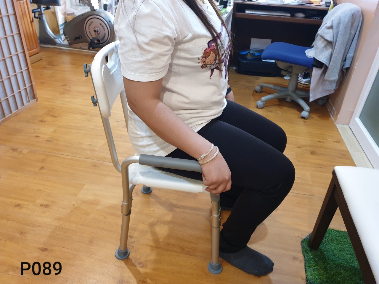 เก้าอี้นั่งอาบน้ำผู้ป่วย/เก้าอี้นั่งอาบน้ำผู้สูงอายุ