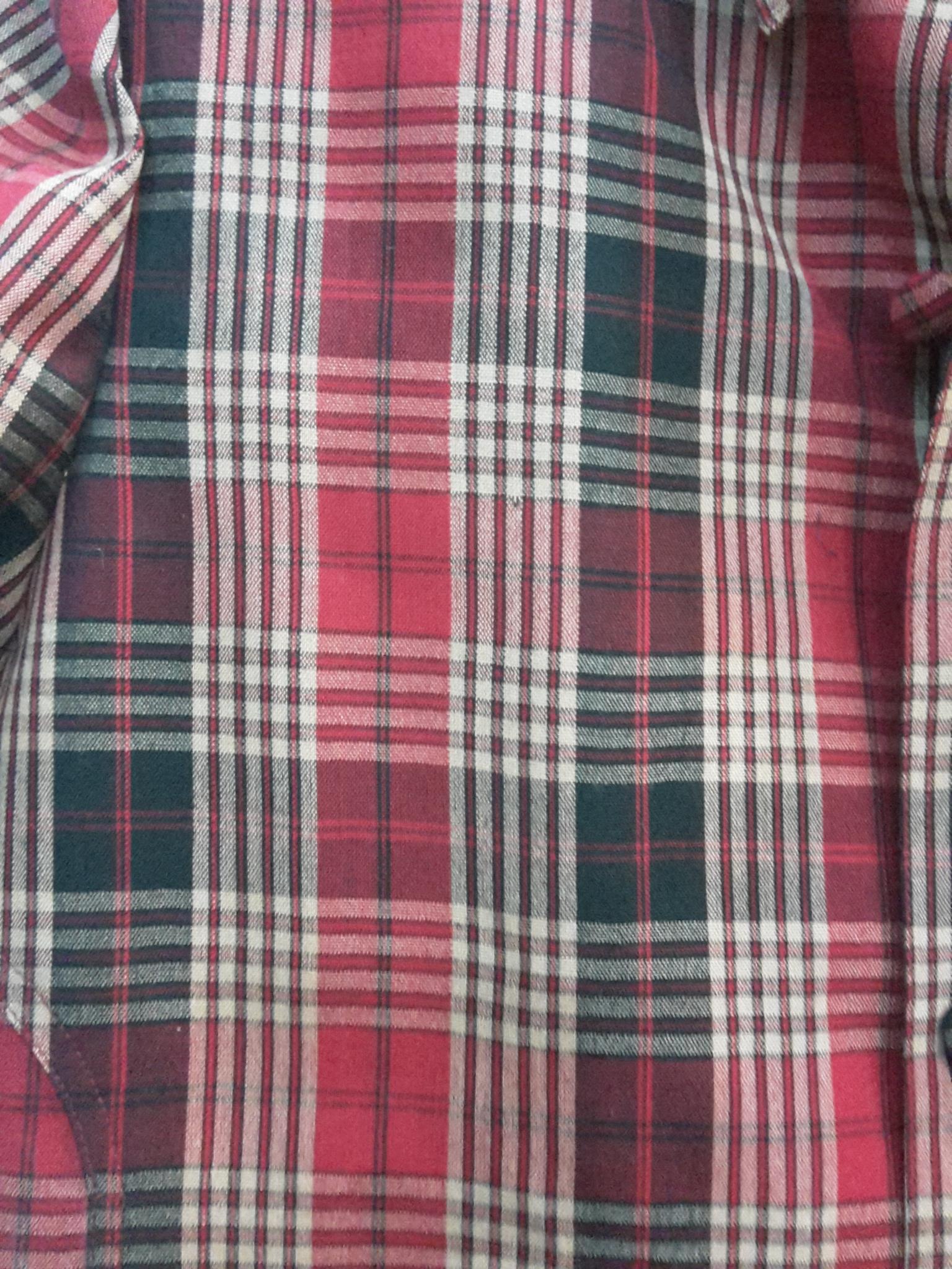 เสื้อสูทชายผ้าฝ้าย เสื้อสูทชายลายบลูเบอร์รี สูทผ้าไทยชาย ซาฟารีผ้าไทยชายลายบลูเบอร์รี่โทนแดงดำ