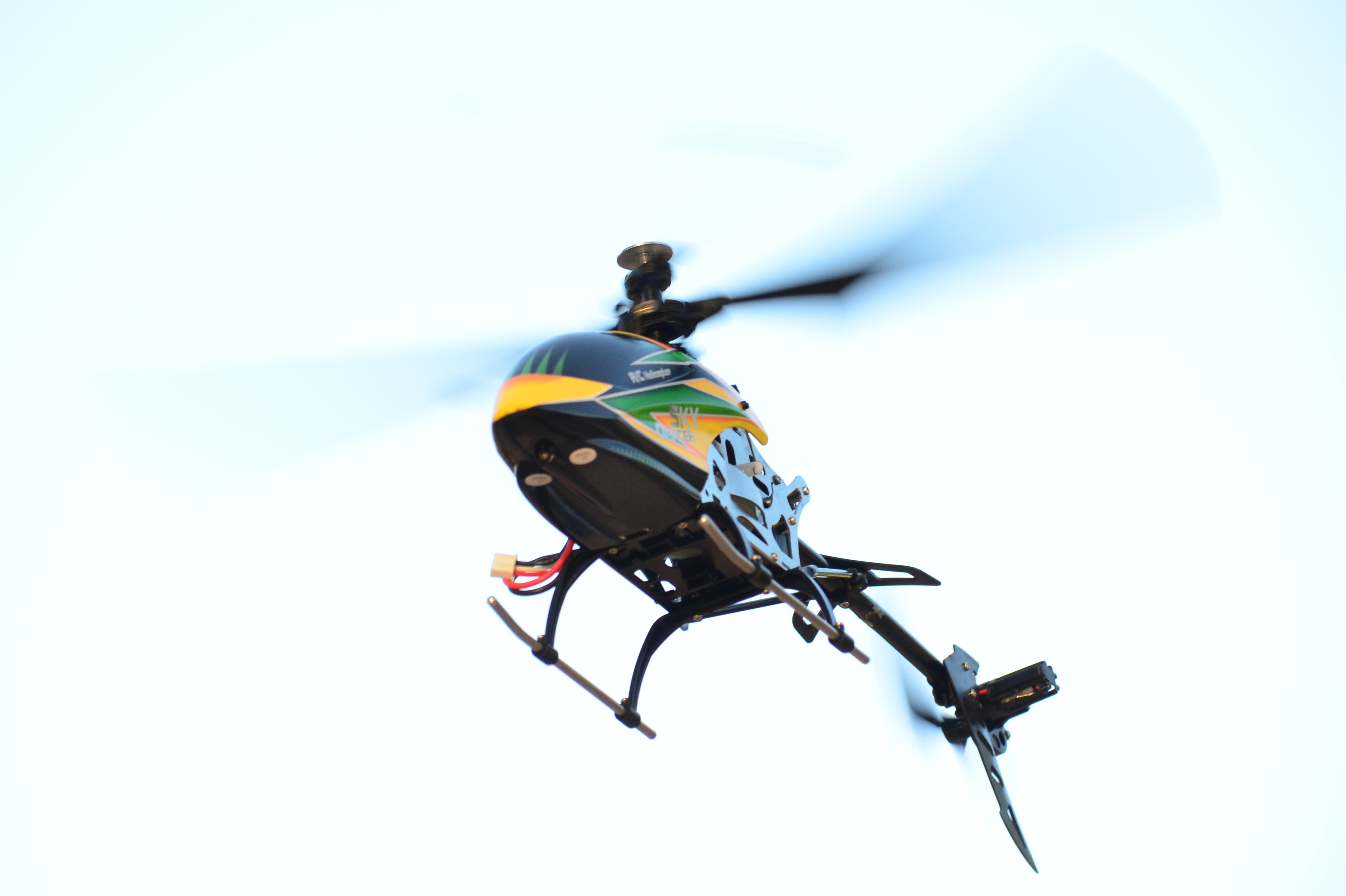 WL-V912 brushless motor