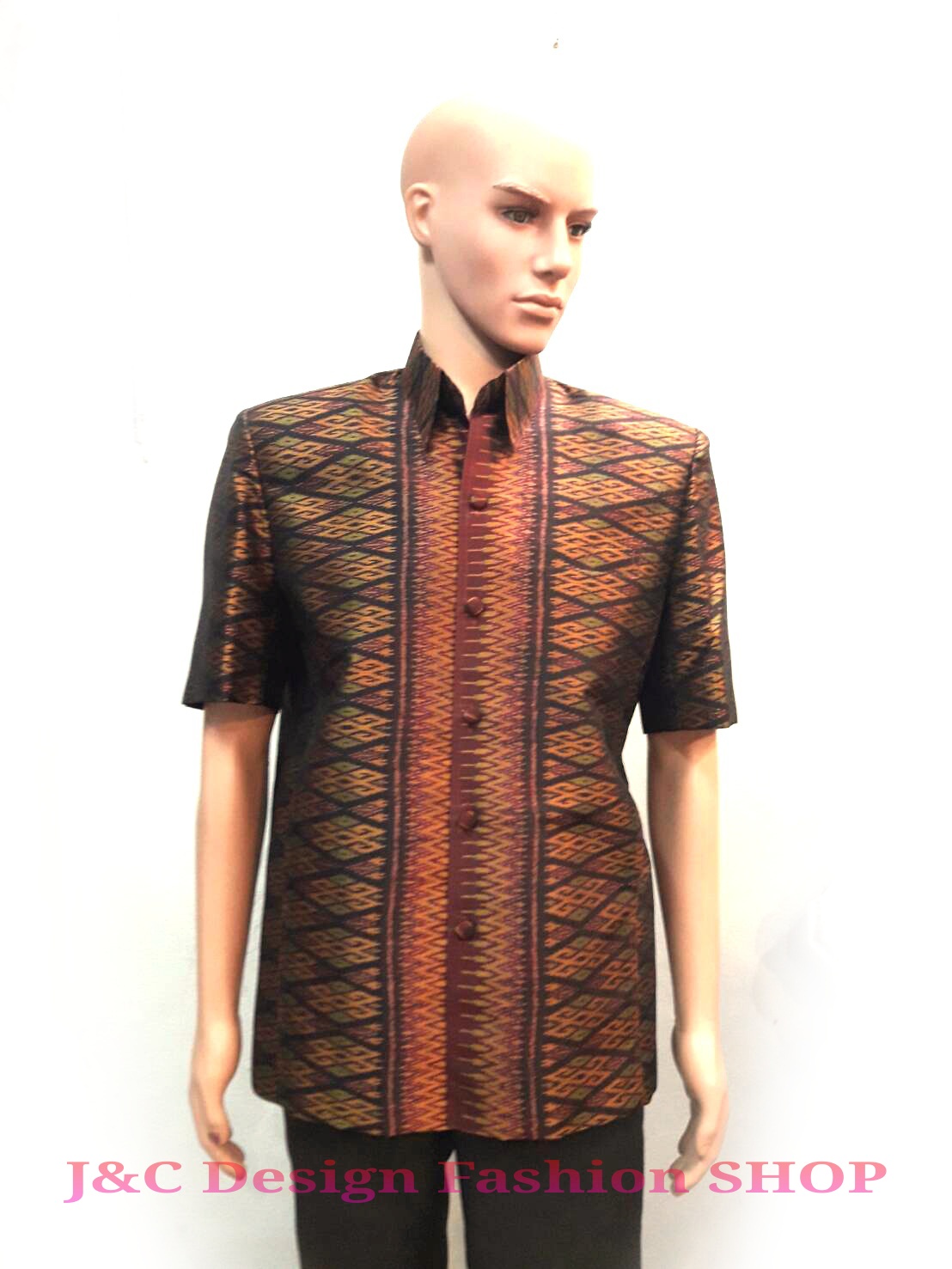 เสื้อสูทชายไหมแท้มัดหมี่ตีนแดง100% เสื้อสูทชายไหมแท้100% สูทผ้าไทยชาย ซาฟารีผ้าไหมชาย สูทผ้าไหมมัดหมี่แท้สีแดงเลือดนกทอมือ5 สี