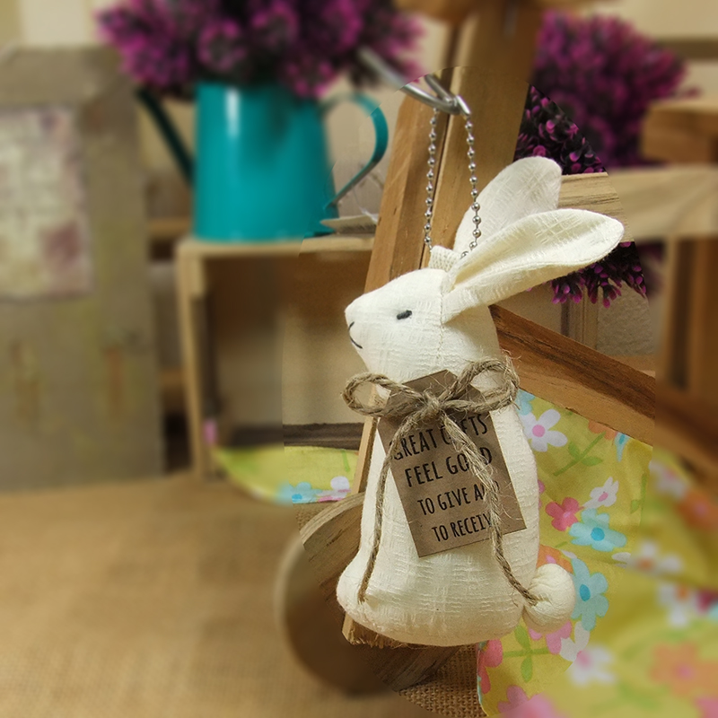 Let’s be friends rabbit Keychain พวงกุญแจกระต่ายยืน ติดชื่อได้ ของขวัญชิ้นเดียวในโลก ของขวัญพิเศษ ของขวัญวันเกิด ของขวัญรับปริญญา