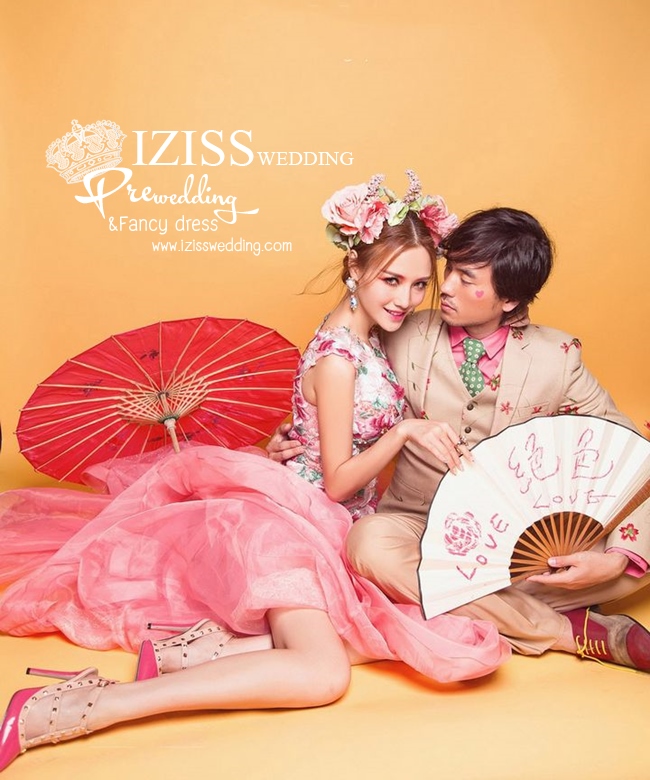 PW344-**พร้อมส่ง **ชุดคู่ถ่ายพรีเวดดิ้ง (prewedding dress) & ชุดแต่งงานแฟนซี (Fancy wedding dress)ชายหญิง "ธีมสีชมพู"