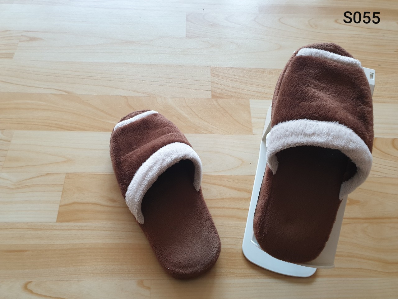 รองเท้าบำบัดใส่ในบ้าน รองเท้าสุขภาพ รองเท้าแก้รองช้ำ (DM Indoor Shoe)