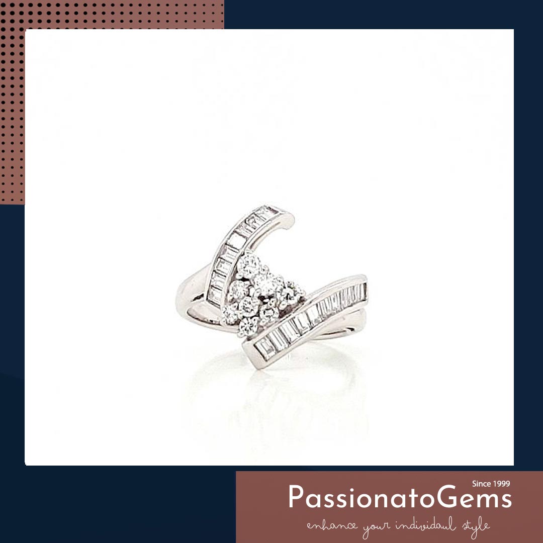 รหัส N1RPT0317-36 แหวนเพชร เพชรน.นรวม 71 ตัง มีวงเดียวเท่านั้น Line : @passiongems (อย่าลืมใส่ @หน้าpassiongems นะคะ)