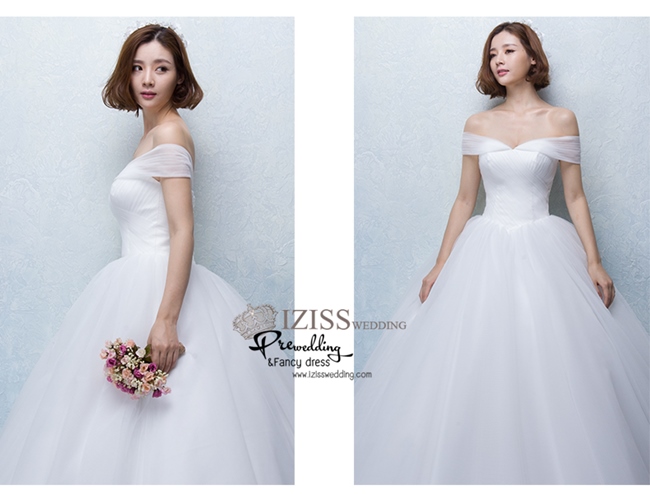 BR119 **พรีออเดอร์**ชุดแต่งงาน&ชุดเจ้าสาวแบบยาวสีขาวเกรดพรีเมี่ยม เปิดไหล่ มีแขน หรูหราน่ารัก สวยโดดเด่นไม่ซ้ำใคร