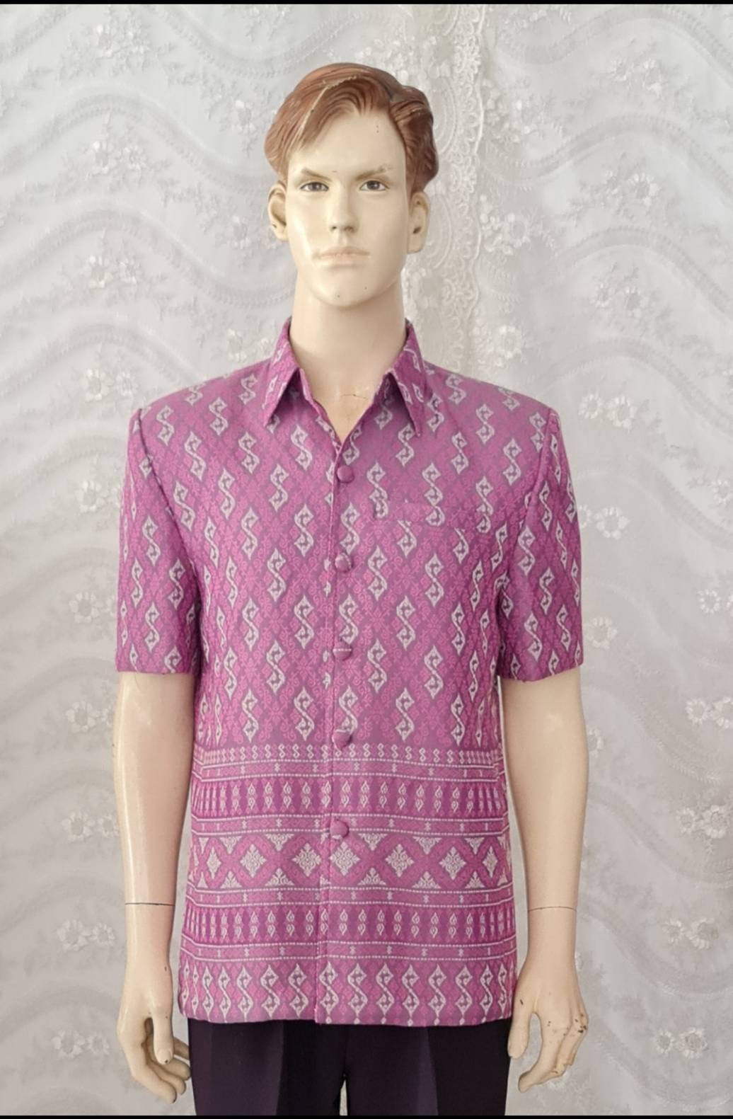 #เสื้อสูทชายลายขอ #เสื้อสูทชายไหมประดิษฐ์ #สูทผ้าไทยชาย #ซาฟารีผ้าไทยชาย #สูทผ้าไหม, #สูทผ้าไทย #ซาฟารีชาย