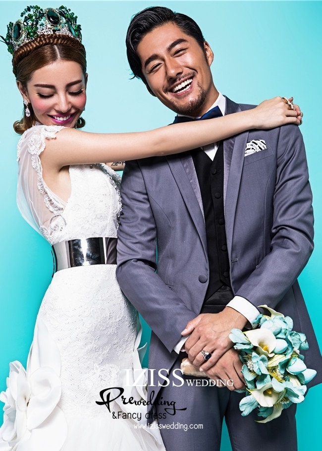 PW233 - Pre order ชุดคู่ถ่ายพรีเวดดิ้ง (prewedding dress) & ชุดแต่งงานแฟนซี (Fancy wedding dress)ชายหญิง "ธีมสีขาว-เทา"