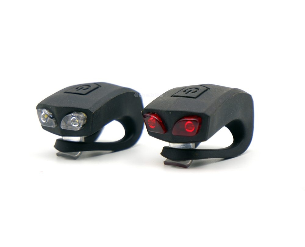 ไฟท้ายจักรยานแบบซิลิโคนใช้ถ่าน Cr2032 ได้ 2 อัน ไฟสีแดง+ไฟสีขาว ไฟจักรยาน