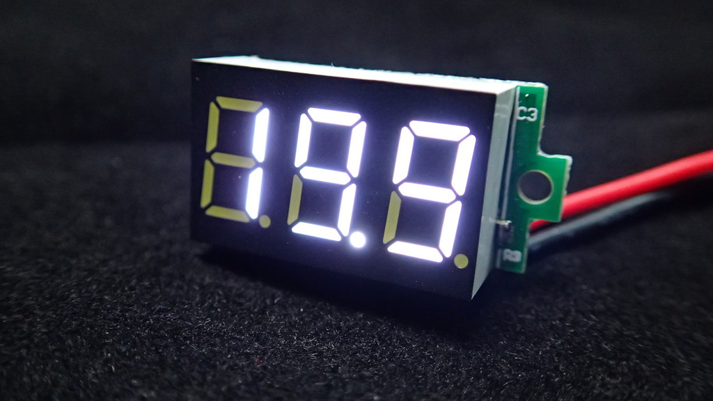 DC Digital Volt Meter 3.2-30V Two-Wire