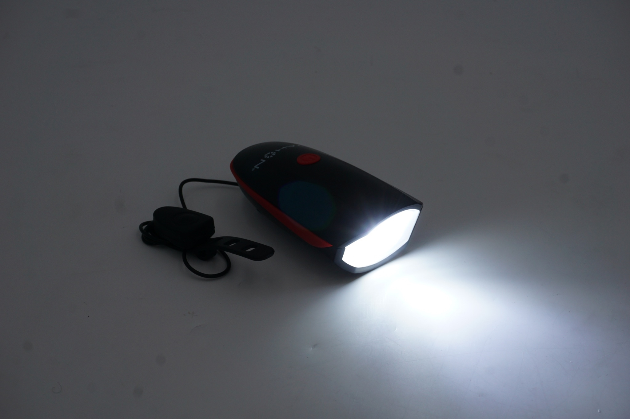 Dahon : Glare USB Light ไฟหน้าพร้อมแตรชาร์ทได้