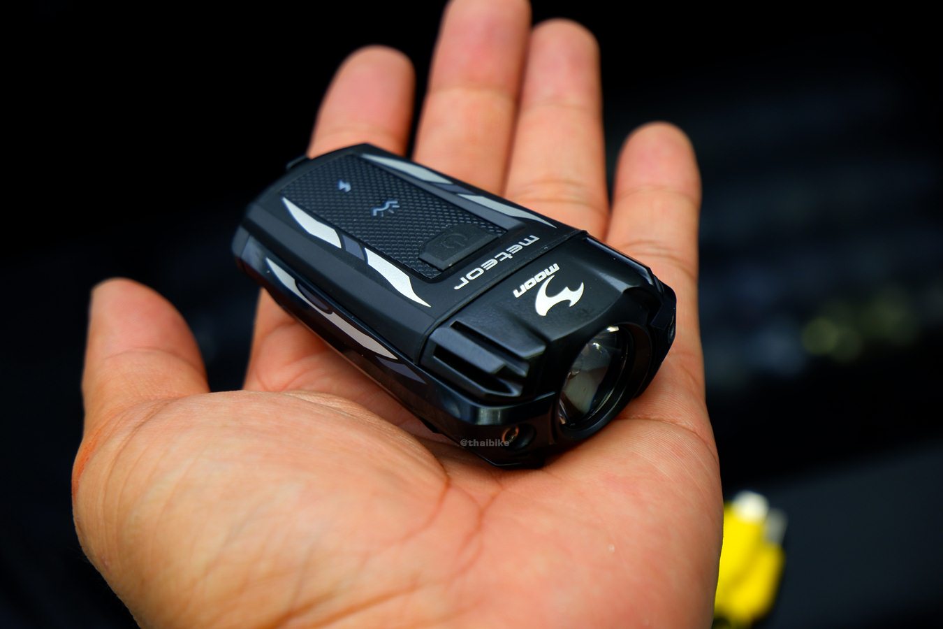 ไฟหน้าจักรยาน MOON METEOR 400 lumens ไฟท้าย MOON COMET X