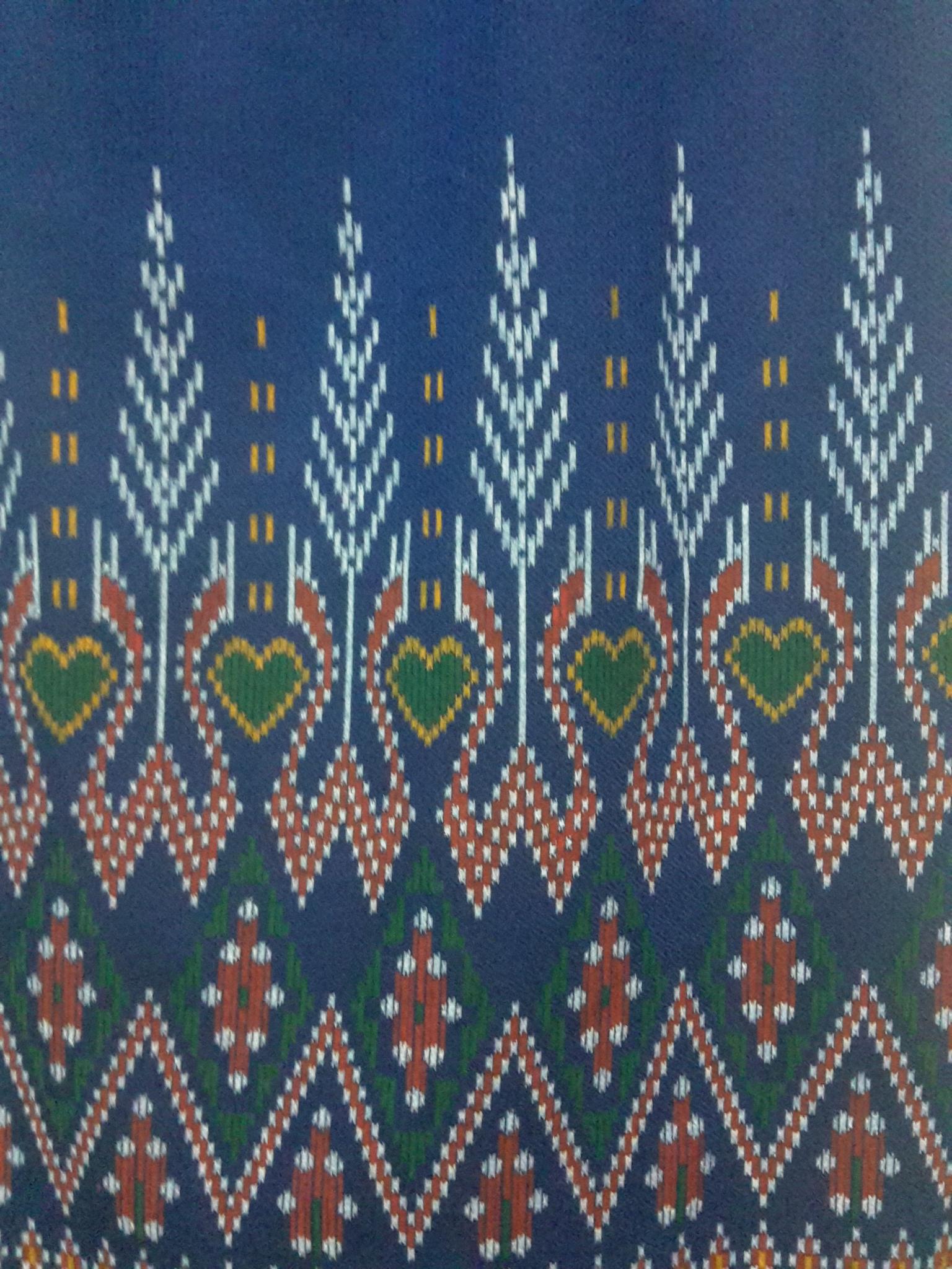 ผ้าถุงสำเร็จรูปแบบป้ายเลื่อนตะขอผ้าสีฟ้า ผ้าถุงสำเร็จรูปมัดหมี่ ผ้าฝ้ายมัดหมี่ตัดสำเร็จ พร้อมส่ง