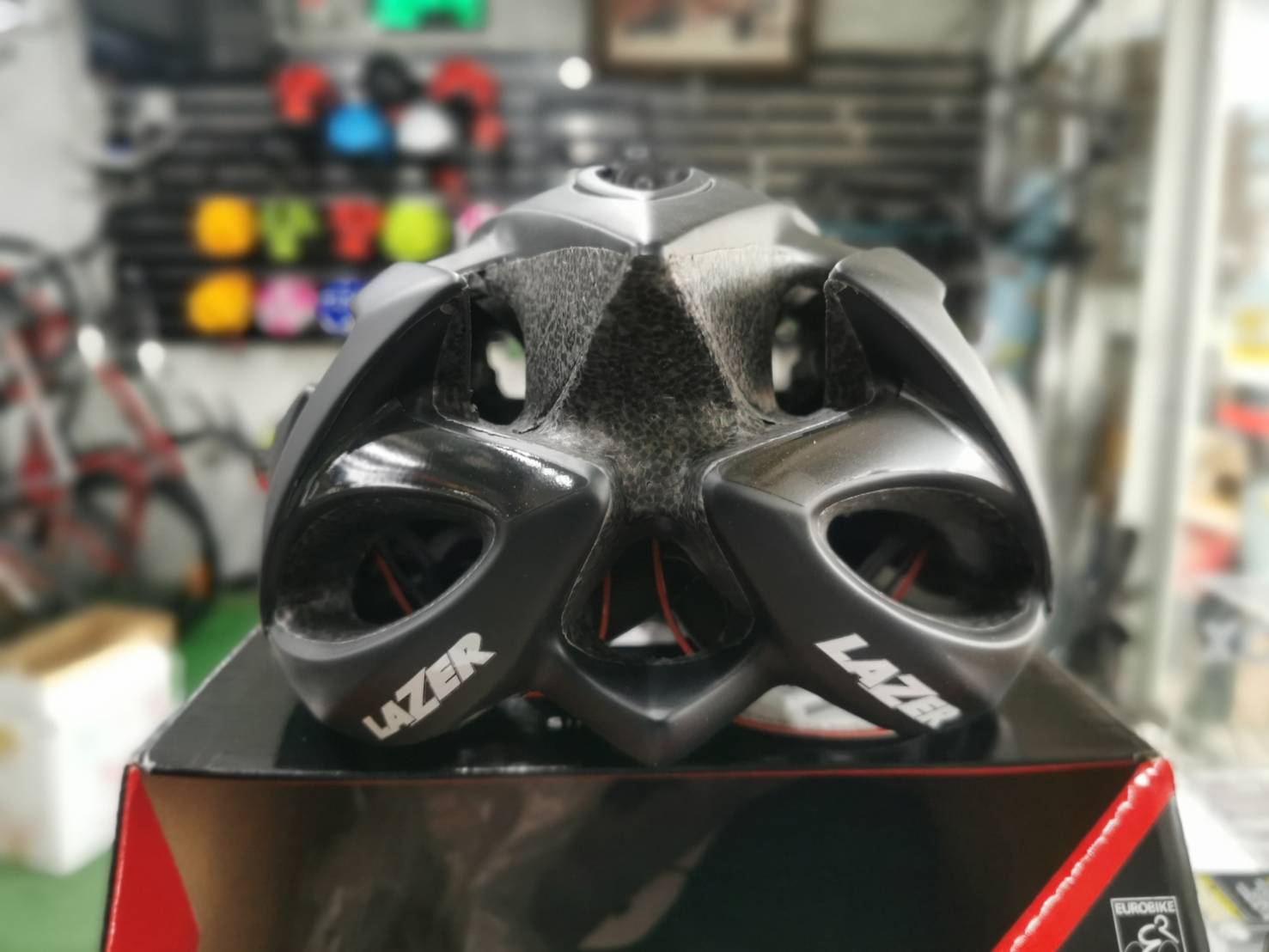 หมวกกันน็อคจักรยาน LAZER รุ่น 02