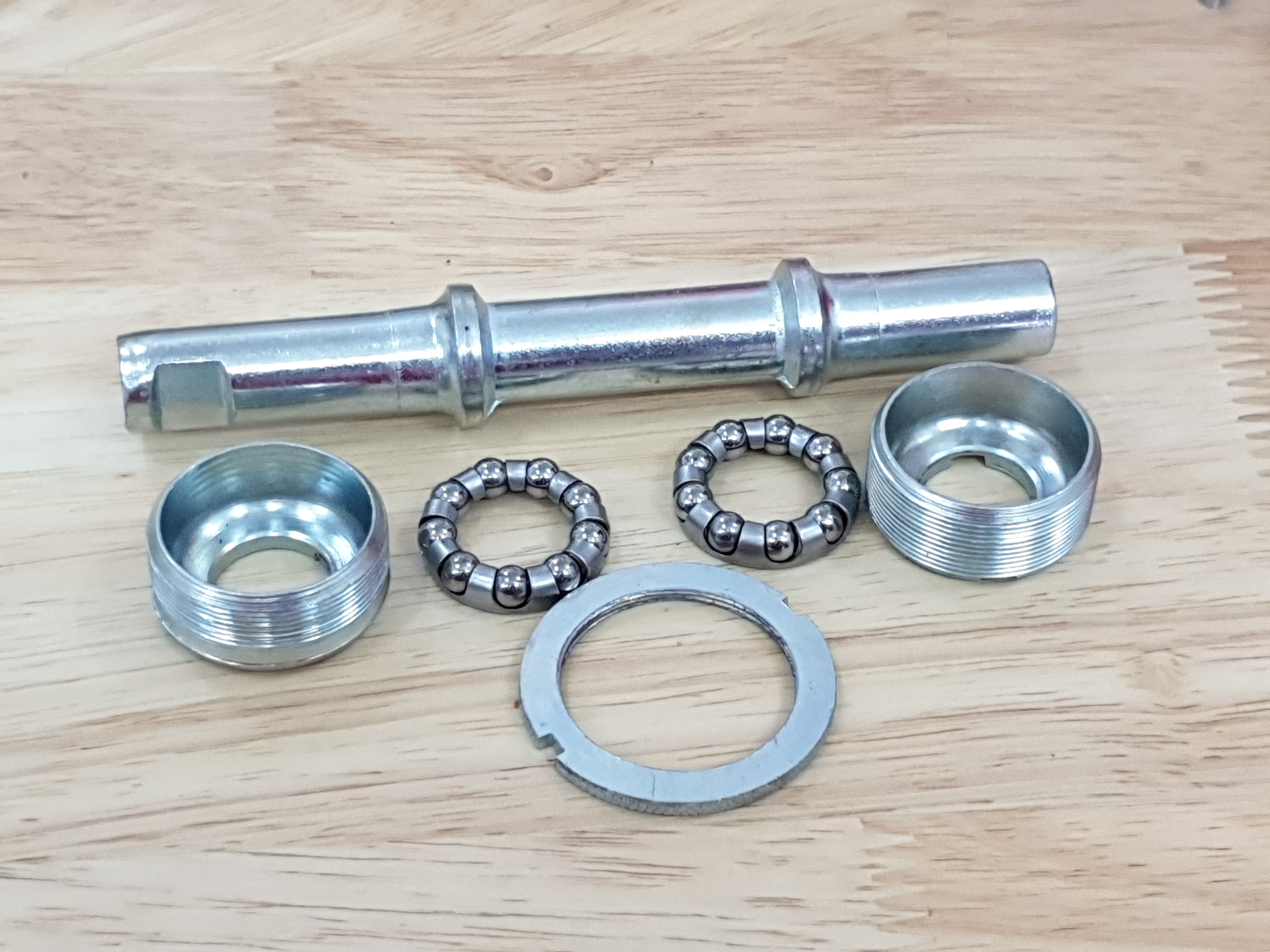 ชุดเปลี่ยนกระโหลกจักรยาน จานสลัก