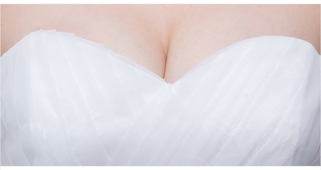 BR133 **พรีออเดอร์**ชุดแต่งงาน&ชุดเจ้าสาวแบบยาวสีขาวเกรดพรีเมี่ยม เปิดไหล่ มีแขน หรูหราน่ารัก สวยโดดเด่นไม่ซ้ำใคร