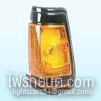 ไฟเลี้ยวมุม NISSAN DATSUN SUNNY PICKUP นิสสัน ดัทสัน ซันนี 720 PRO ดำ (ไฟมุม SD23) แถบสีส้ม 1984-1985 Corner Lamp/Black Plate คุณภาพดี งานส่งออก