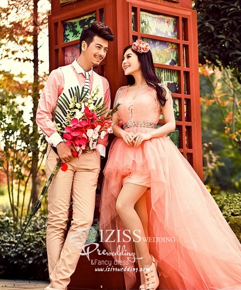 PW044 -**เลิกผลิตค่ะ** ชุดคู่ถ่ายพรีเวดดิ้ง (prewedding dress) & ชุดแต่งงานแฟนซี (Fancy wedding dress)ชายหญิง "ธีมสีส้ม"