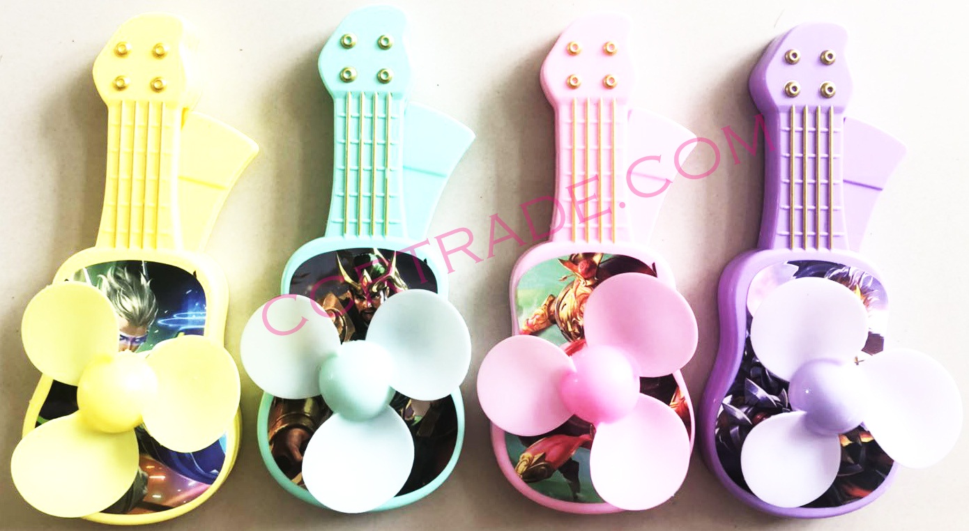 พัดลมกีต้าร์มือบีบ ลาย ROV กล่อง 17 ซม.