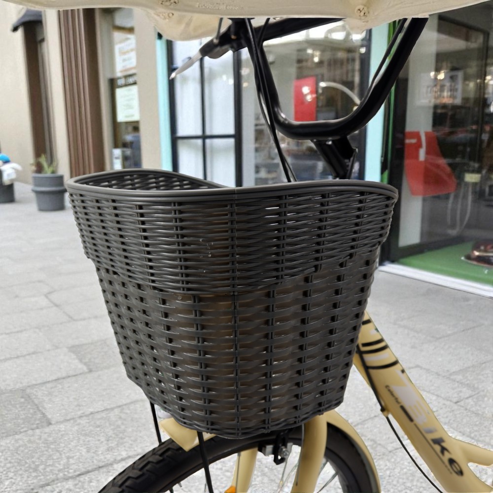 ตะกร้าพลาสติกสีเทา สำหรับจักรยานแม่บ้าน ขนาด 20 และ 24 นิ้ว พร้อมน็อตติดตั้ง