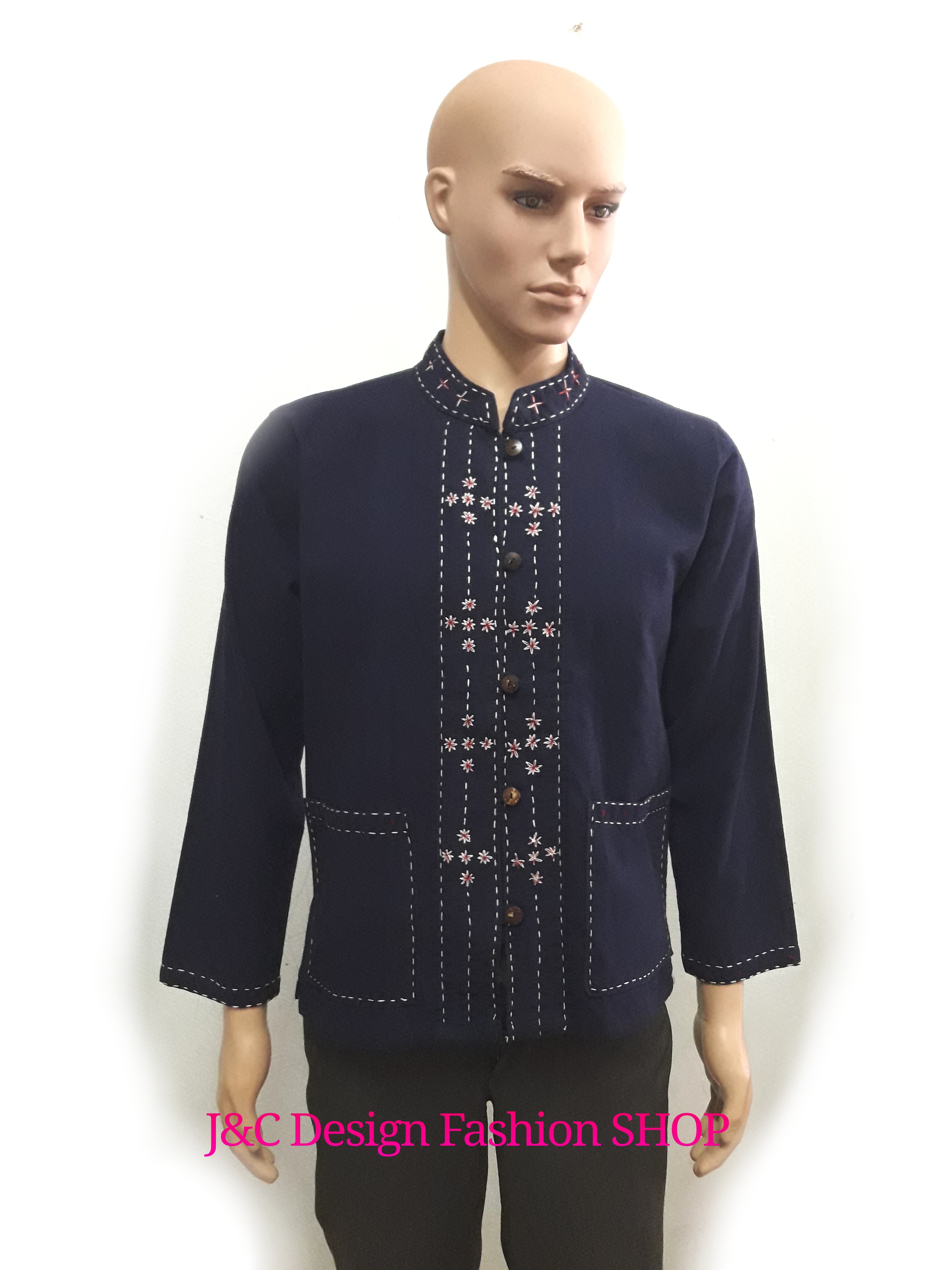 เสื้อผ้าไทยชายผ้าพื้นเมืองม้อฮ่อม เสื้อผ้าฝ้ายชายแต่งปักผ้าด้นมือ เสื้อผ้าฝ้ายซินมัยชายม้อฮ่อม