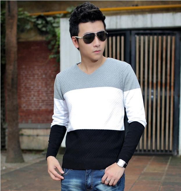 เสื้อไหมพรมผู้ชาย พร้อมส่ง สีเทา ลายขวาง แขนยาว คอวี ผ้านิ่ม ใส่สบาย