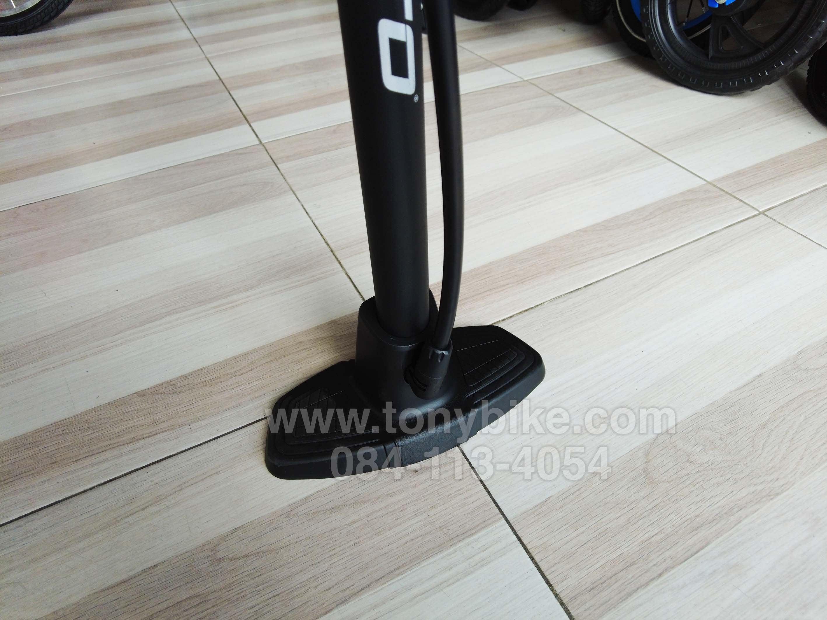 ที่สูบลมจักรยาน รุ่น CMP-114P กระบอกไฟเบอร์ ไม่มีเกจวัดแรงดัน (3 หัวสูบ A/V, F/V, D/V) 160 psi. 11 Bar