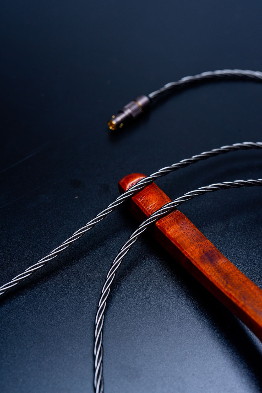 ขาย DUNU DUW-02 สายทองแดงชุบเงินถักความบริสุทธิ์สูง OCC แบบ Litz