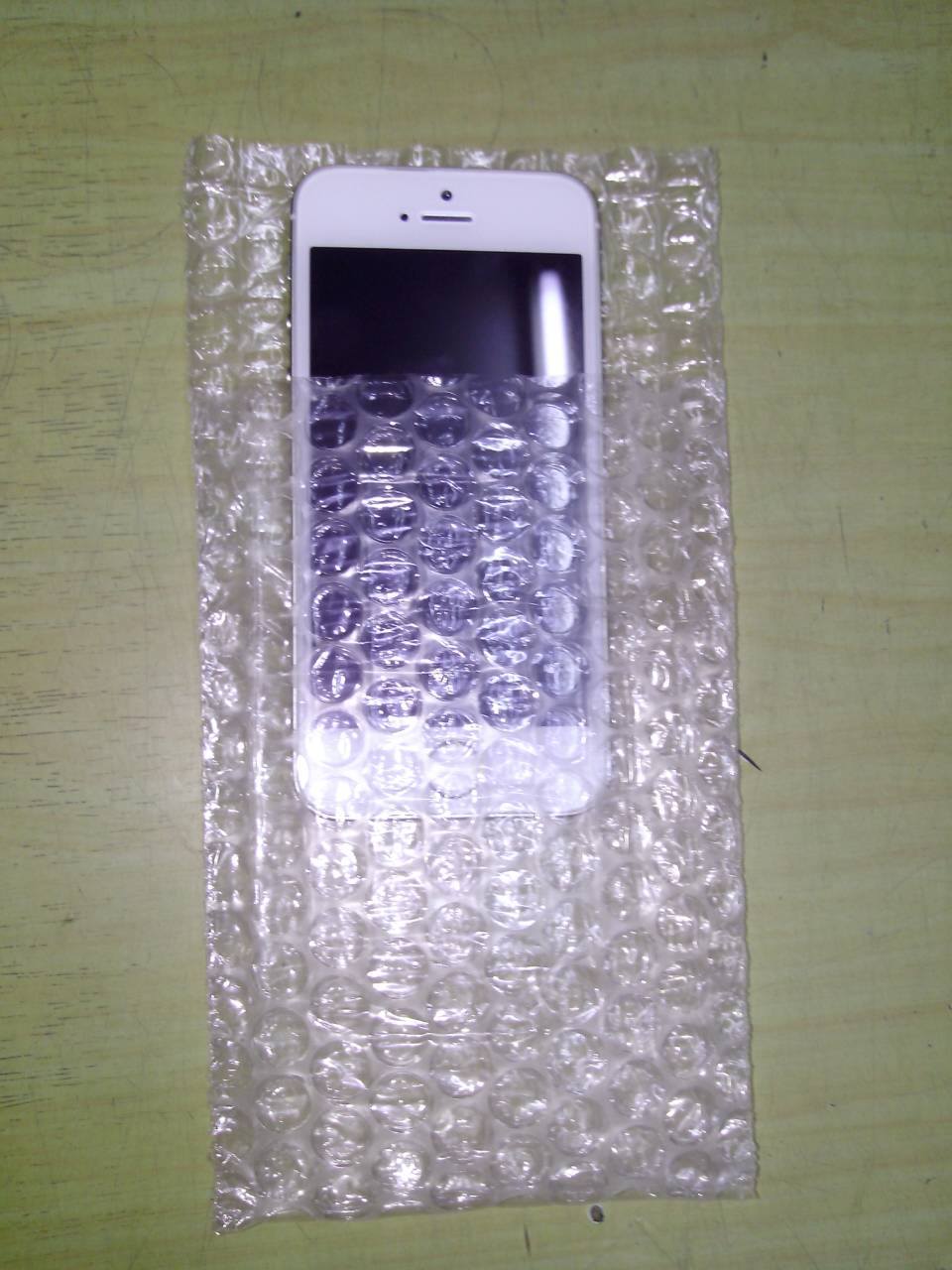 ซองแอร์บับเบิ้ลแบบ3ชั้นสำหรับใส่ i-phone,i-pad mini,i-pad สั่งผลิตโดยผู้จัดจำหน่ายอุปกรณ์ไอทีรายใหญ่