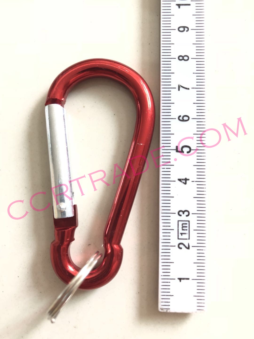 พวงกุญแจตัว D สีสดใหญ่ 8 ซม.แผง