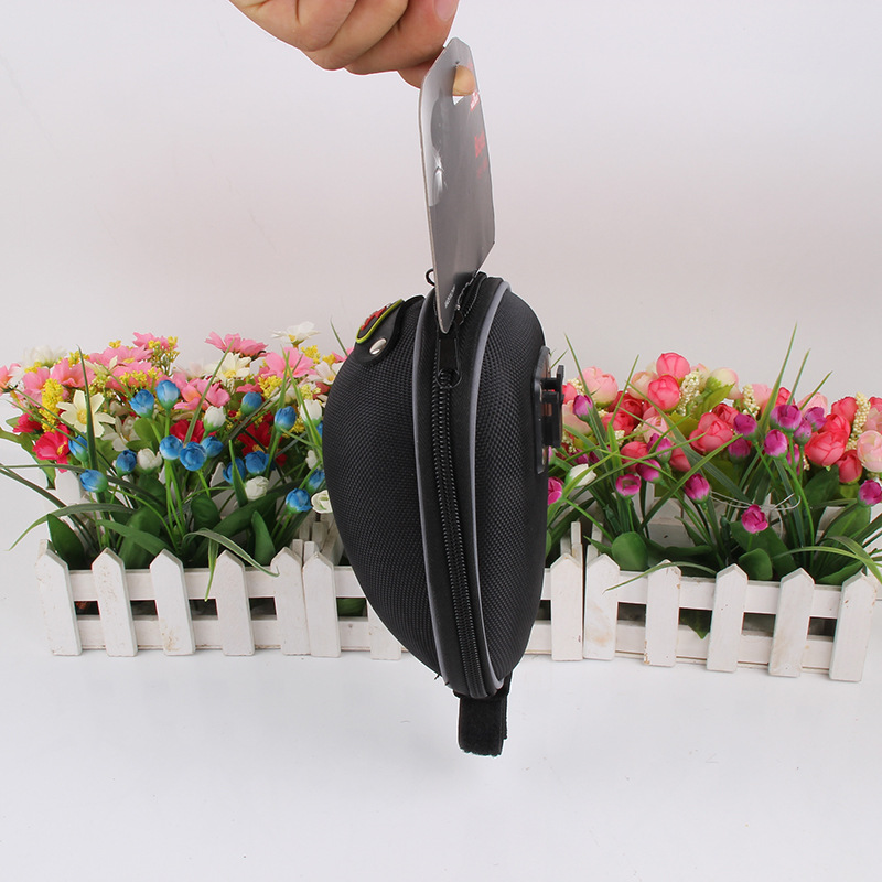 กระเป๋าใต้อานจักรยาน WOLFBASE รุ่นขนาด 1L ทรงแข็ง กันน้ำ