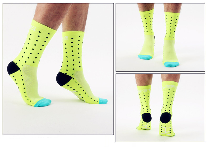 ถุงเท้าจักรยาน ถุงเท้ากีฬาออกกำลังกาย วิ่ง DH SPORT รุ่น DH04 สำหรับเท้าไซต์39-46