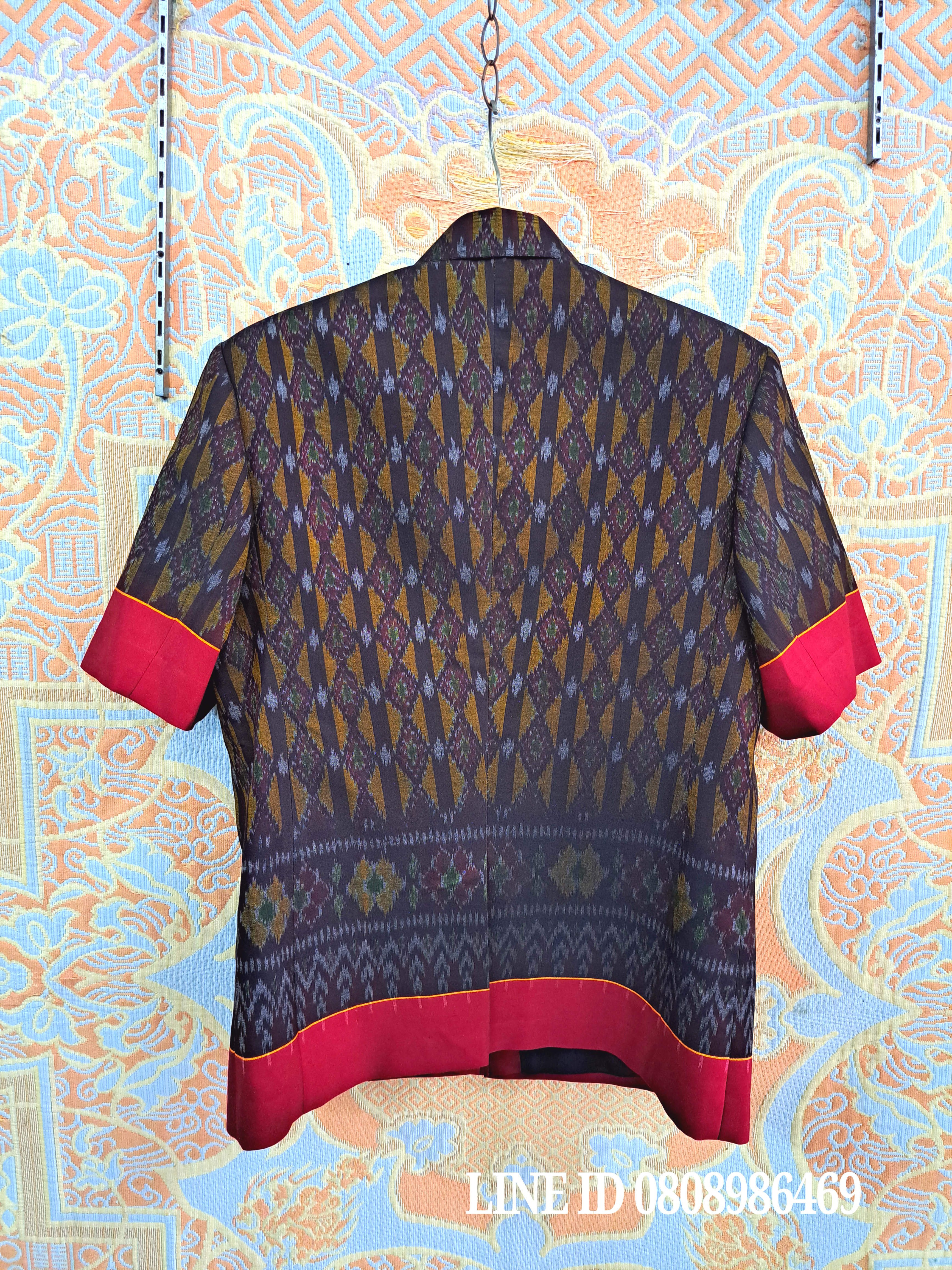 เสื้อสูทชายฝ้ายแท้มัดหมี่ตีนแดงทอมือ เสื้อสูทชายฝ้ายแท้ สูทผ้าไทยชาย ซาฟารีผ้าไทยชาย สูทผ้าฝ้ายมัดหมี่ตีนแดง