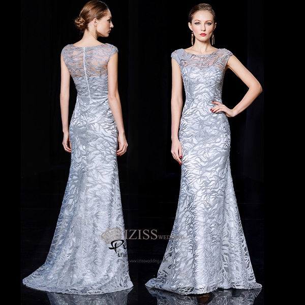 T009 **พรีออเดอร์เดรสชุดเลื่อมสีเทาเงิน**ชุดราตรียาวเลื่อมสีเทาเงินทั้งชุด แขนสั้น เล่นดีเทลซีทรูช่วงอก ปักเลื่อมสีเทาสลับเงิน ลายกิ่งไม้เข้ารูป สวยงามหรูหราไฮโซมากๆ ค่ะ