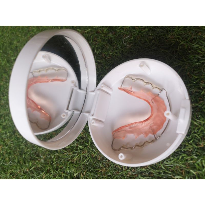 กล่องรี กล่องใส่รีน่ารัก ลายการ์ตูนมีกระจก พร้อมส่งจากไทย