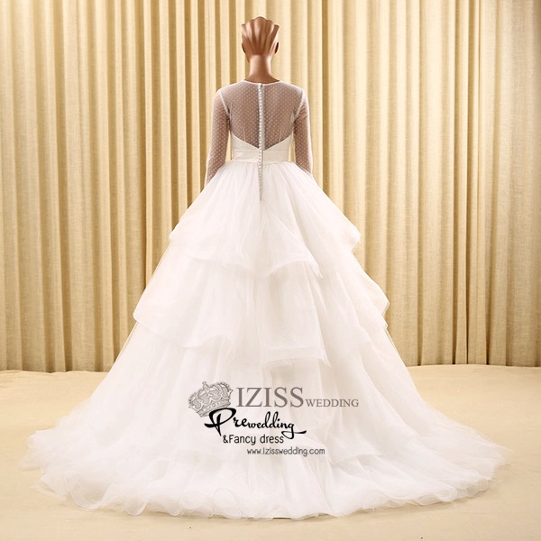 RM023 **งานตัดเกรด A**พรีออเดอร์ชุดราตรีหรูหรา ชุดแต่งงาน ชุดพรีเวดดิ้งสั่งตัดได้ค่ะ งานเกรดพรีเมี่ยม ตัดเย็บปราณีต สวมใส่สวยงามดุจเจ้าหญิง