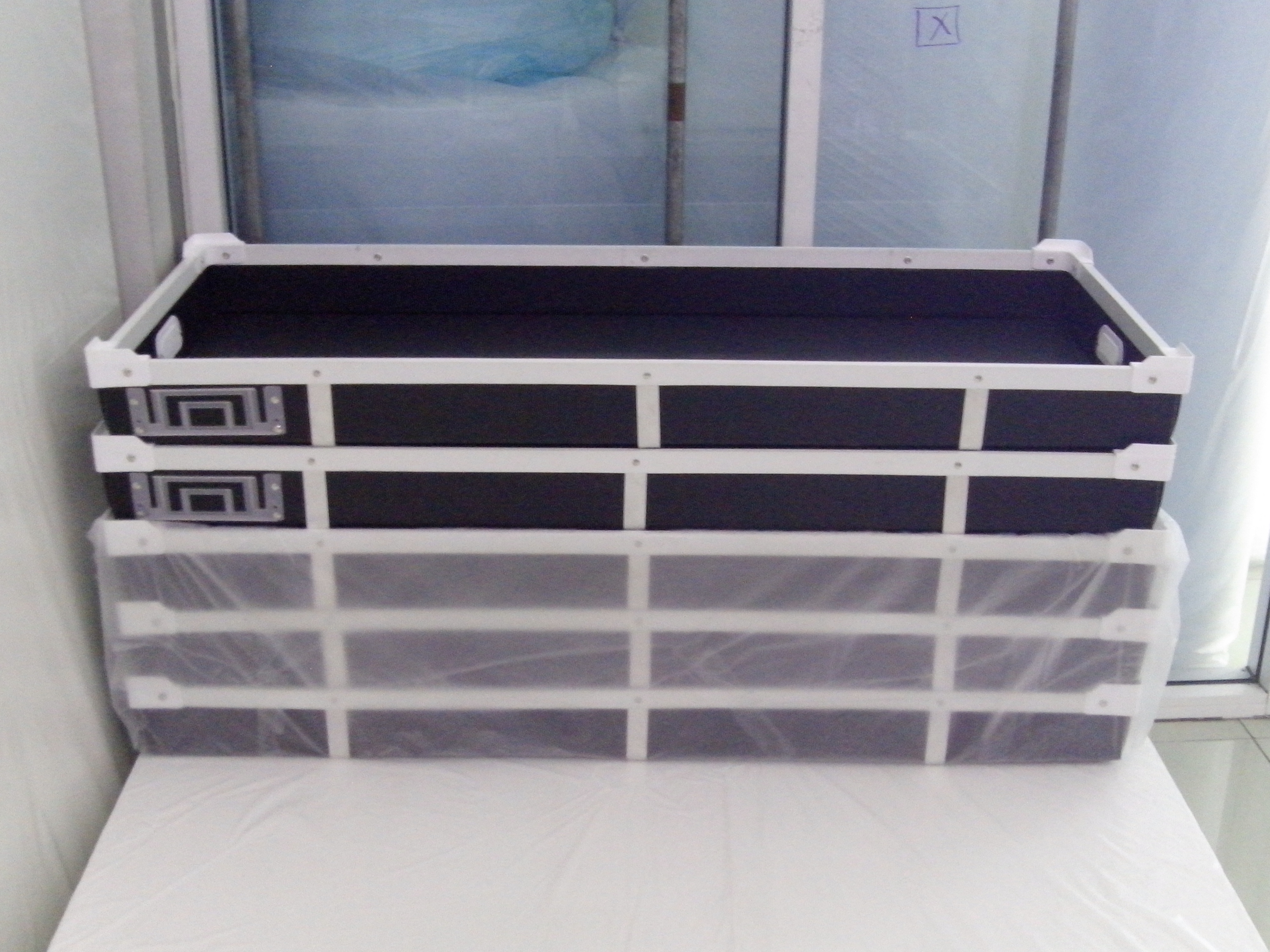 พลาสติกลูกฟูก ( ฟิวเจอร์บอร์ด ,P P BOARD )