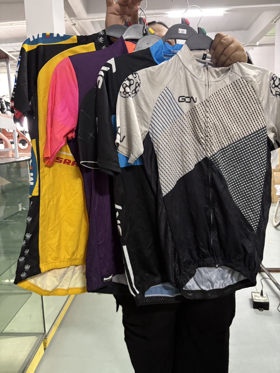 เสื้อปั่นจักรยานเกรด A สินค้า LIVE สด