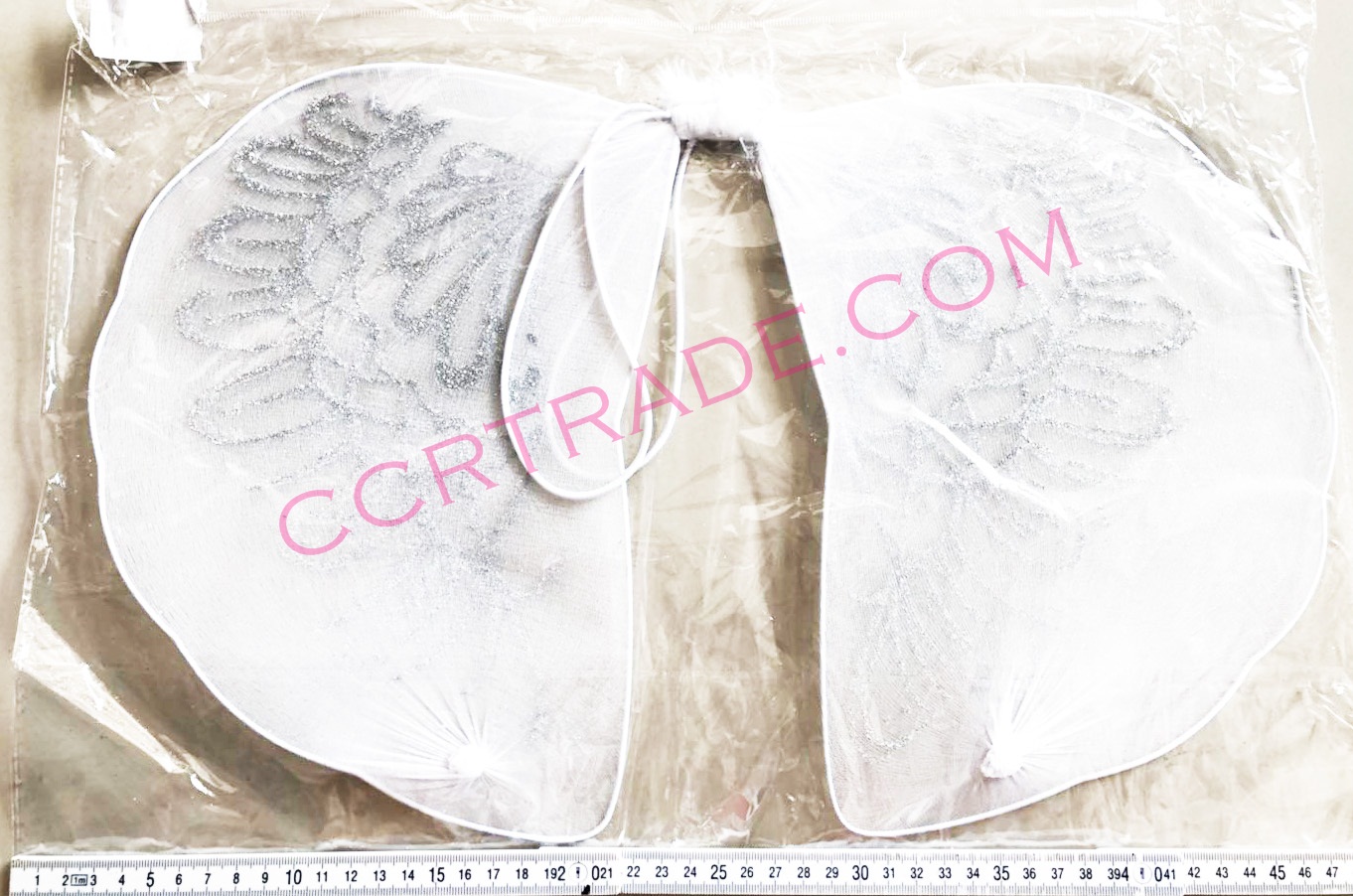 ปีกนางฟ้า มีกากเพชร(ขาวล้วน) 28x47.5 ซม.