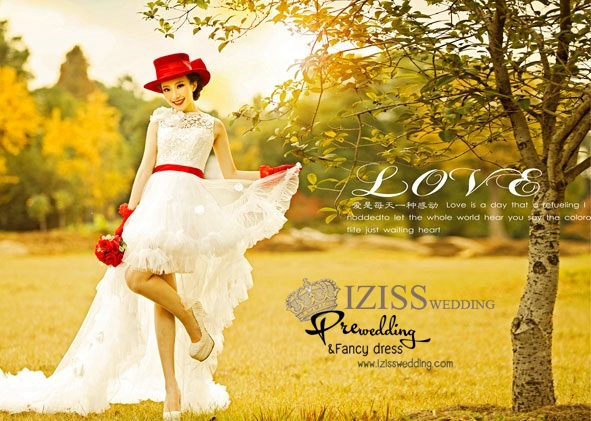 PW178 - Pre order ชุดคู่ถ่ายพรีเวดดิ้ง (prewedding dress) & ชุดแต่งงานแฟนซี (Fancy wedding dress)ชายหญิง "ธีมสีขาว-แดง"