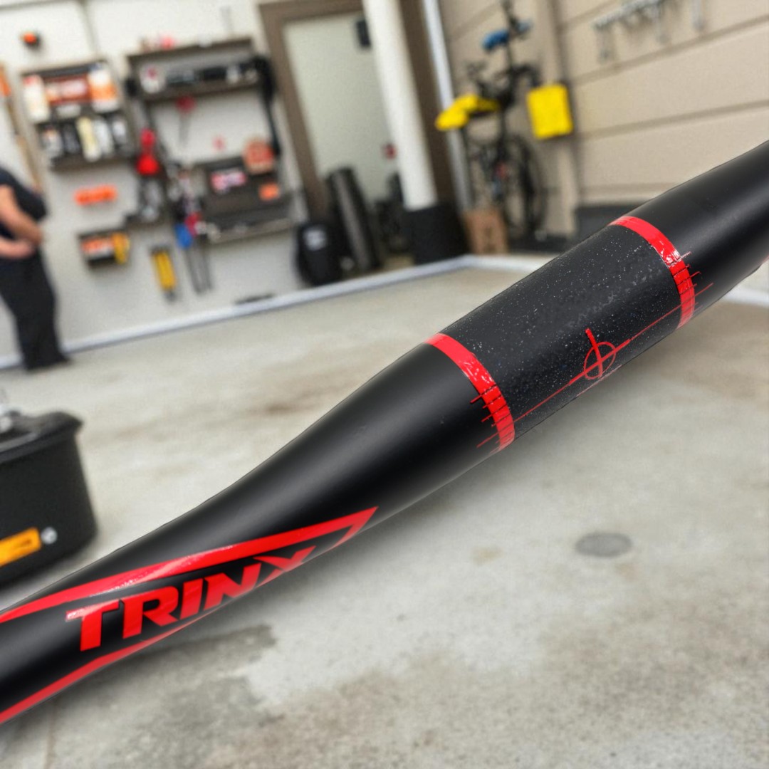 TRINX Carbon Flat Bar — แฮนด์จักรยานเสือภูเขา ไฮบริด คาร์บอน MTB/ไฮบริด ดำด้าน