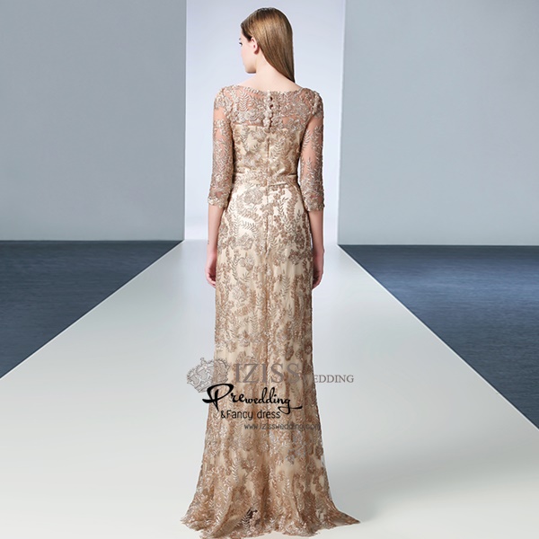 T012 **พรีออเดอร์เดรสชุดเลื่อมสีทอง**ชุดราตรียาวเลื่อมสีทองทั้งชุด แขนสั้น เล่นดีเทลซีทรูช่วงอก ตกแต่งเลื่อมสีทองปักรูปใบไม้ พร้มเข็มขัดเข้ารูป สวยงามหรูหราไฮโซมากๆ ค่ะ