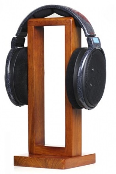 ขาย FiiO HS1 ขาไม้ตั้งหูฟังสุดเดิ้ล มาพร้อมกระเป๋าใส่ Headphone ปกป้องหูฟังตัวโปรดของคุณในราคาเบาๆ