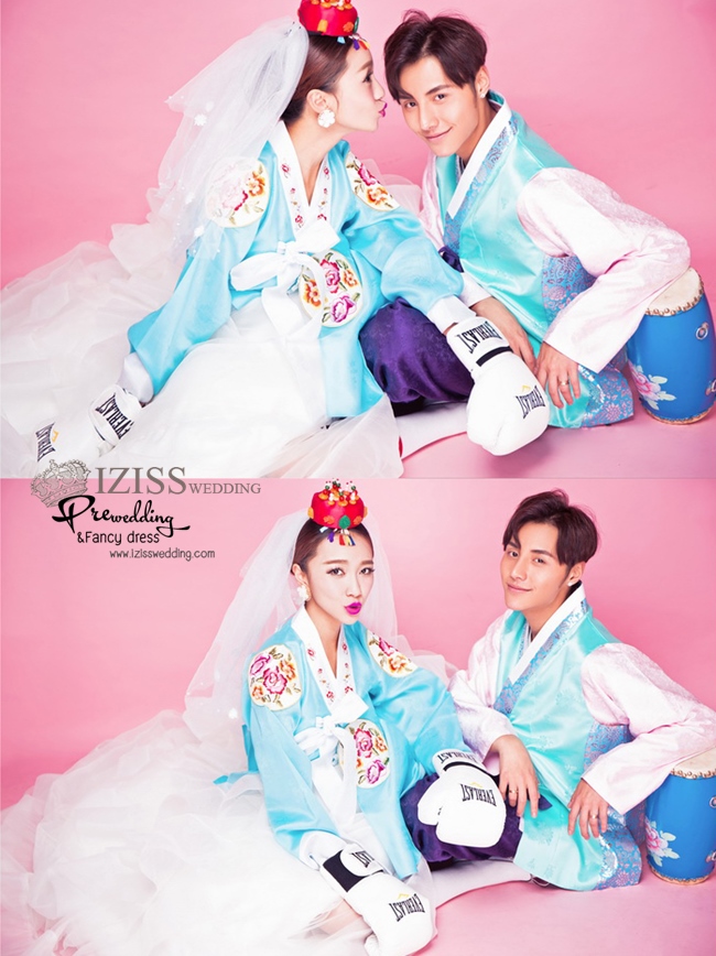 PW373 - **พรีออเดอร์เช่า 5,500 ชุดฮันบกเกาหลีทั้งเซ็ทค่ะ** ชุดคู่ถ่ายพรีเวดดิ้ง (prewedding dress) & ชุดแต่งงานแฟนซี (Fancy wedding dress)ชายหญิง "ธีมสีครีมเขียวอ่อน"
