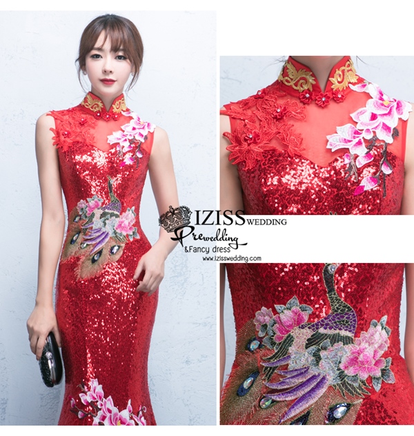 PW497 - **พรีออเดอร์** ชุดกี่เพ้าสีแดงเลื่อม ชุดคู่ถ่ายพรีเวดดิ้ง (prewedding dress) & ชุดแต่งงานแฟนซี (Fancy wedding dress)ชายหญิง "ธีมสีแดง"