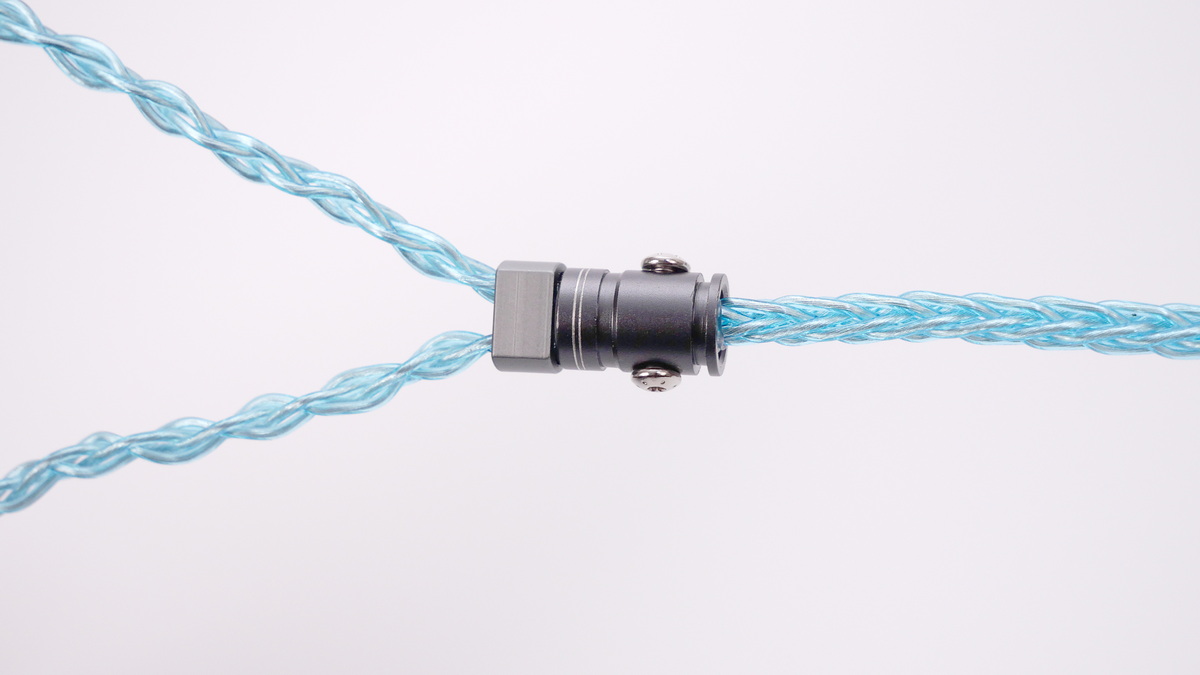 Hakugei Aquamarine สายอัพเกรดหูฟังทองแดง OCC ชุบเงินถัก Litz ระดับเทพ ทำด้วยมือทุกขั้นตอน ประกันศูนย์ไทย [Drizzy Exclusive]