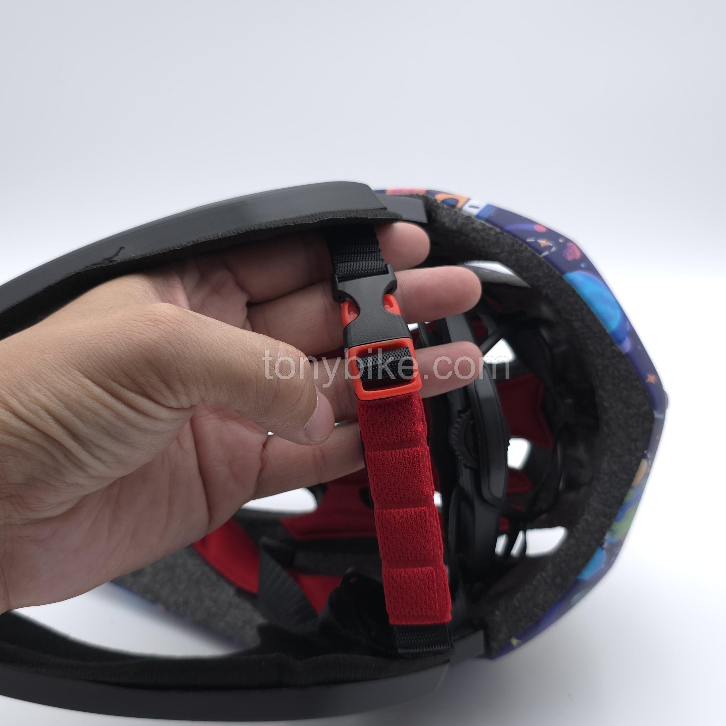 หมวกจักรยานเด็ก เต็มใบ สีฟ้า ลายอวกาศ 46-53 ซม. สำเนา