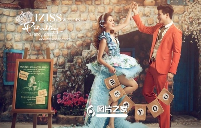 PW048 - **เลิกผลิตค่ะ** ชุดคู่ถ่ายพรีเวดดิ้ง (prewedding dress) & ชุดแต่งงานแฟนซี (Fancy wedding dress)ชายหญิง "ธีมฟ้า-ส้ม"